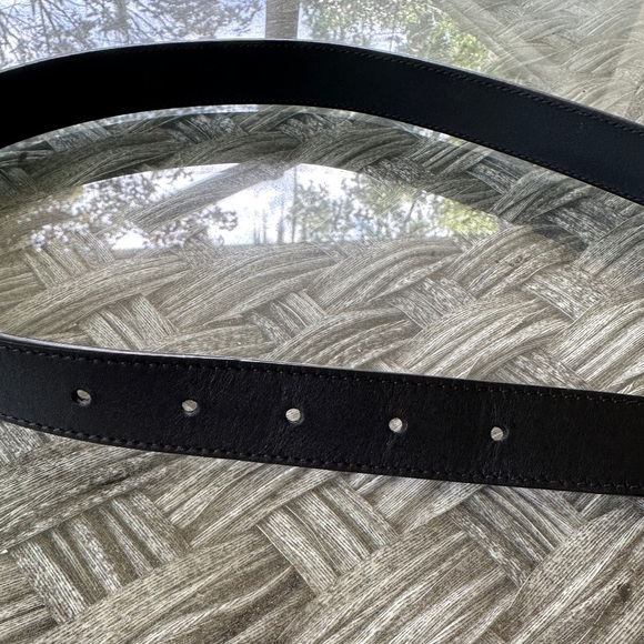 Gucci belt in the Torchon style